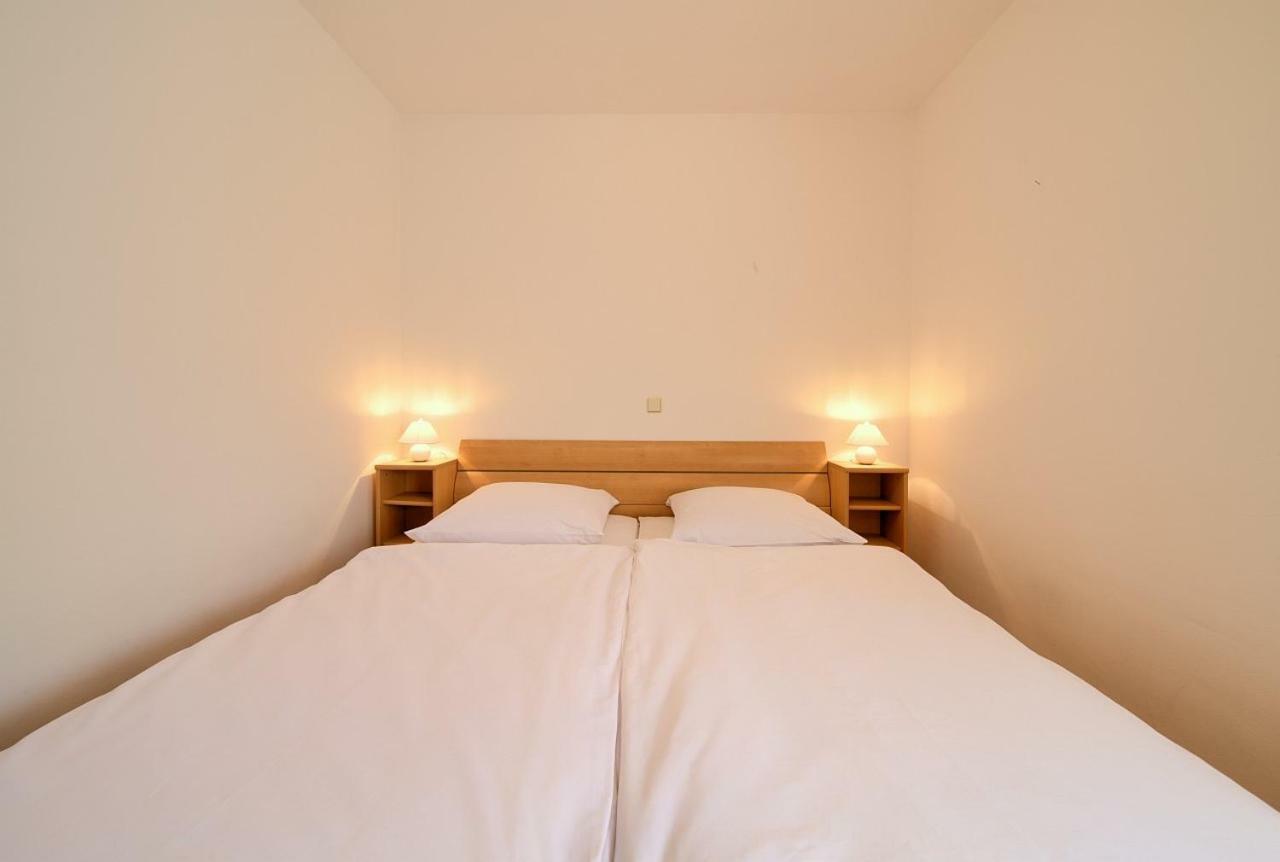 Apartman Adria Malinska Exterior foto